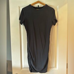 Express M fitted stretchy tee dress